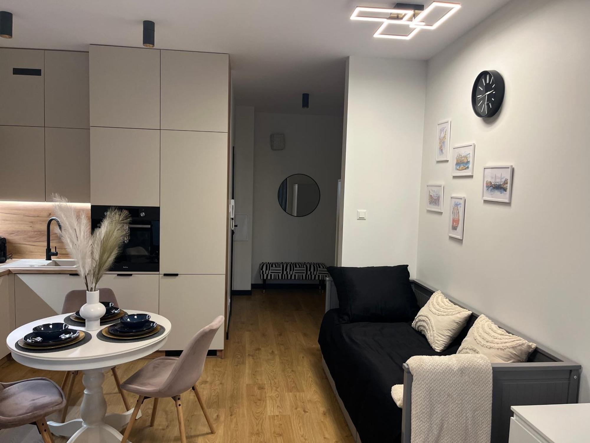Apartament Nova Klonova Porto Келце Екстериор снимка